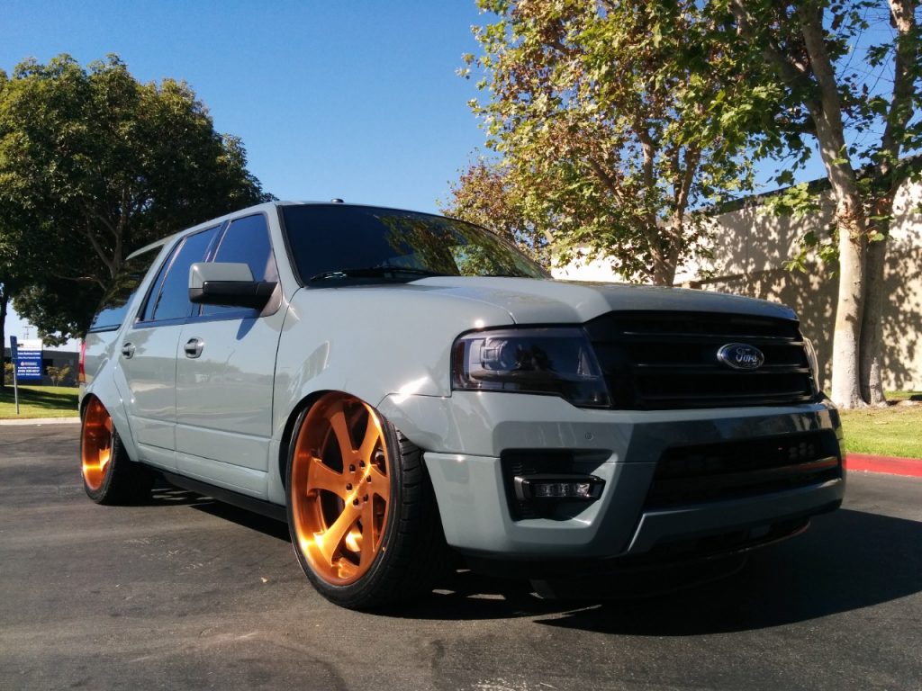 2015 Ford Expedition TJIN - SEMA 2014 01